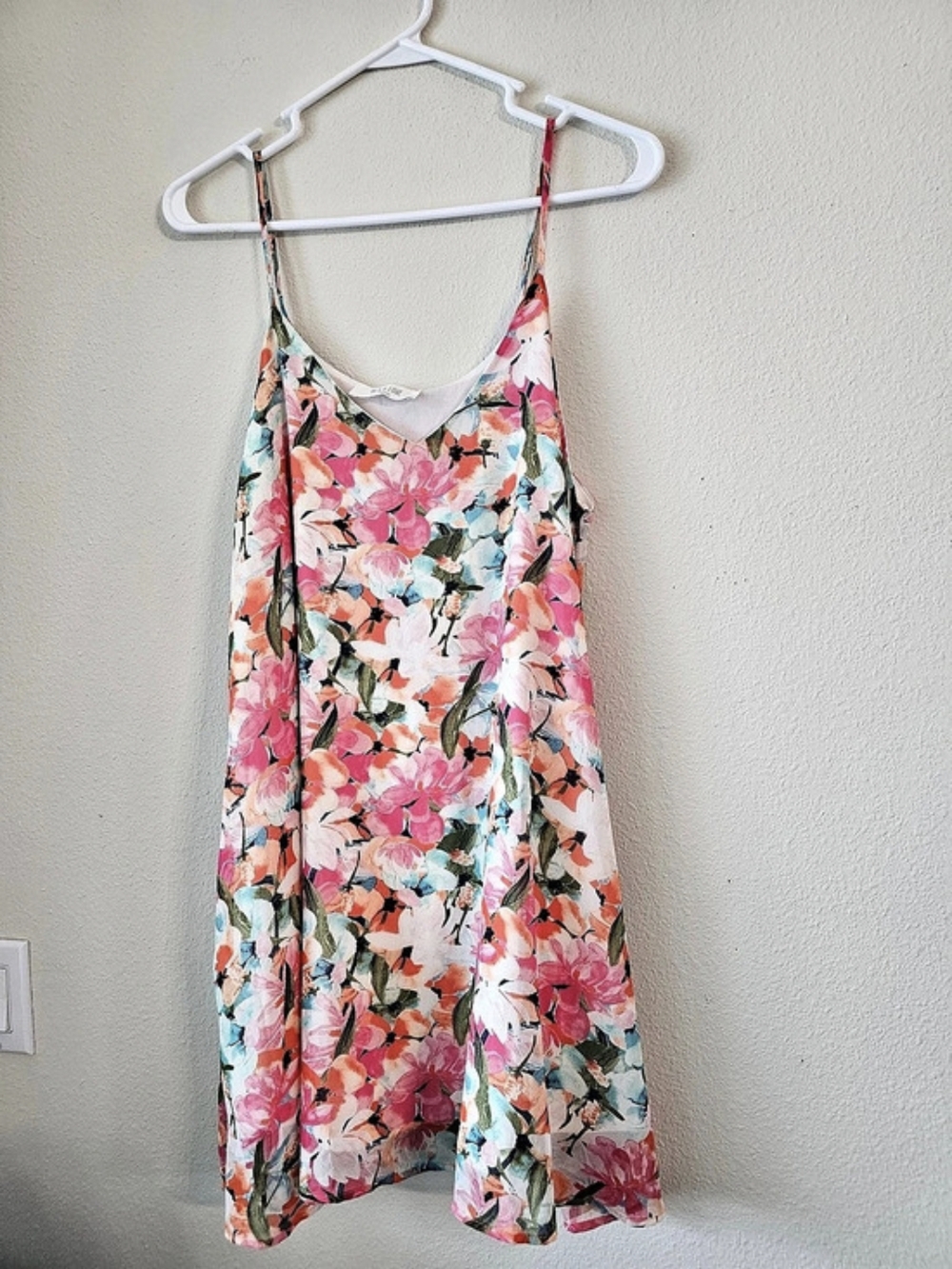 Peach Love Floral Mini Dress in Pink & Blue Like New
